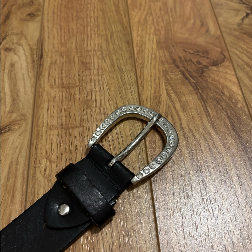 Chic Black Belt with Rhinestone Buckle - Picture 3 of 5